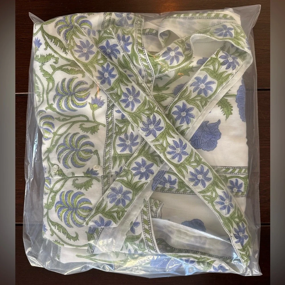 Juliet Dunn Tie Shoulder Midi Dress. Blue/White Floral. M. EUC - Picture 10 of 10